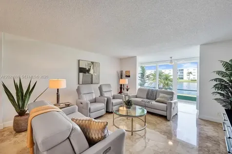 1025 SE 3rd Avenue Dania Beach FL 33004