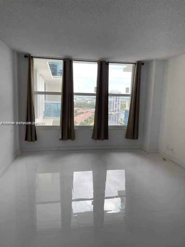 3800 S Ocean Drive Hollywood FL 33019