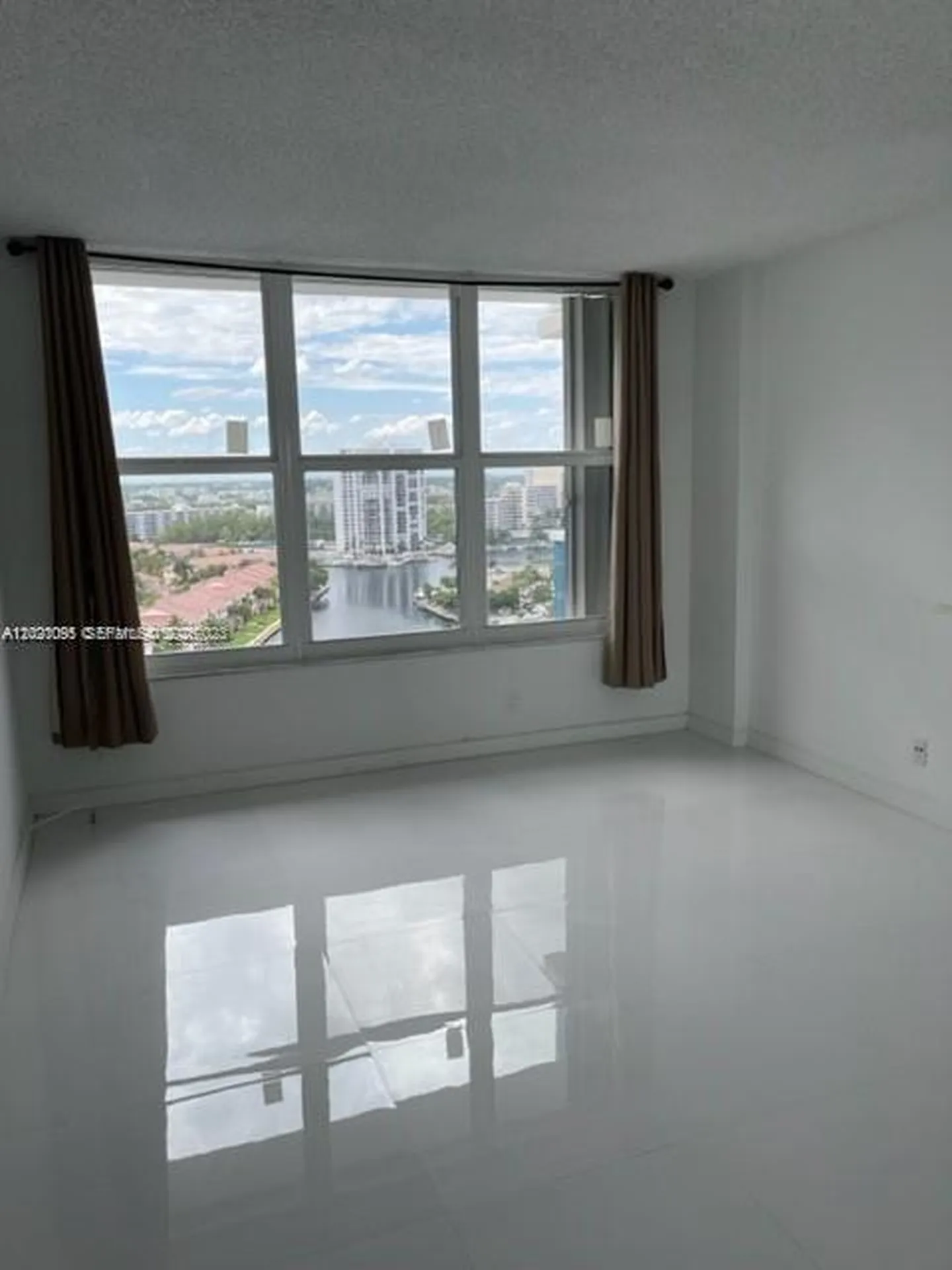 3800 S Ocean Drive Hollywood FL 33019