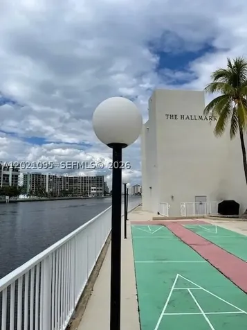 3800 S Ocean Drive Hollywood FL 33019