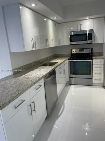 3800 S Ocean Drive Hollywood FL 33019