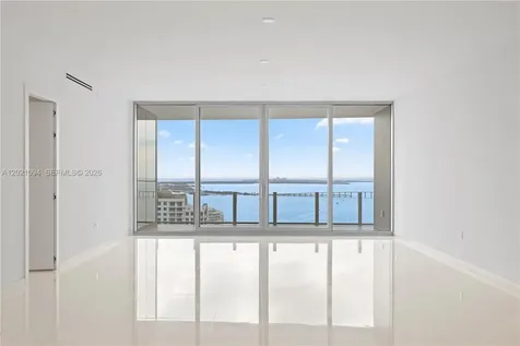 300 Biscayne Blvd Way Miami FL 33131