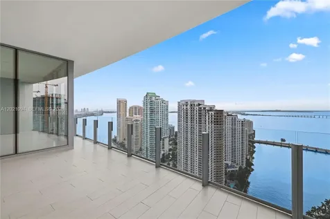 300 Biscayne Blvd Way Miami FL 33131