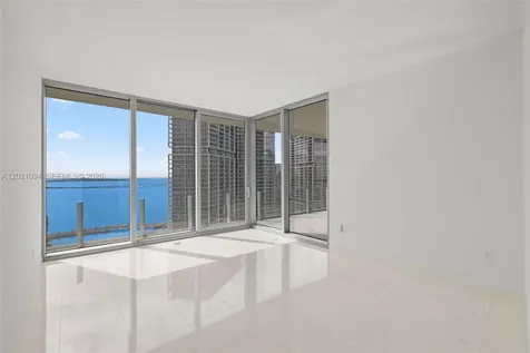 300 Biscayne Blvd Way Miami FL 33131