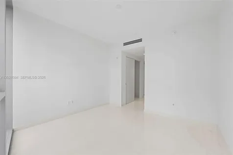 300 Biscayne Blvd Way Miami FL 33131