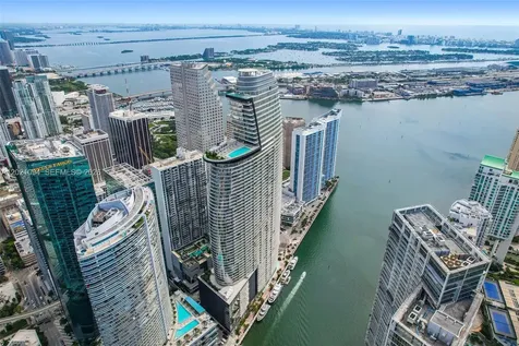 300 Biscayne Blvd Way Miami FL 33131