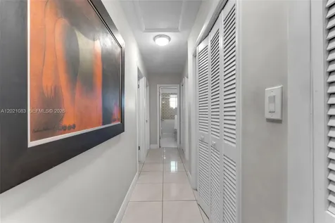 5500 SW 87th Avenue Miami FL 33165