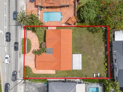 5500 SW 87th Avenue Miami FL 33165