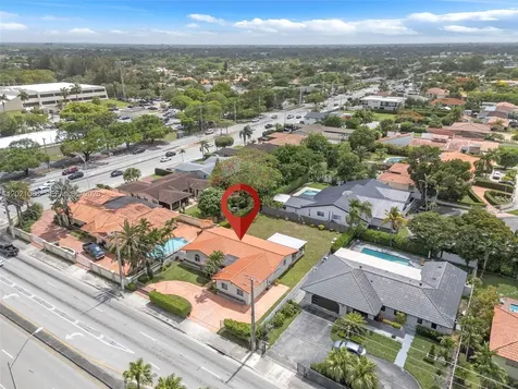 5500 SW 87th Avenue Miami FL 33165
