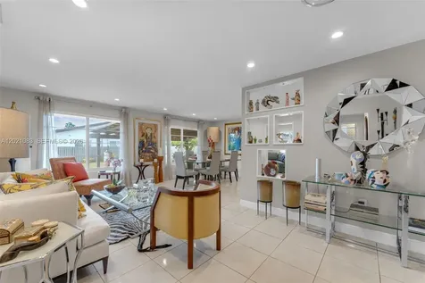 5500 SW 87th Avenue Miami FL 33165