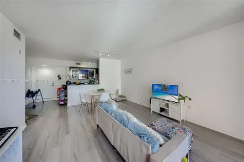 2775 NE 187th Street Aventura FL 33180