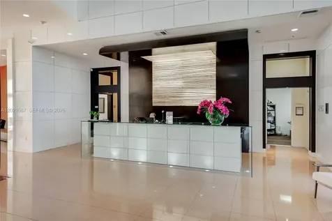 2775 NE 187th Street Aventura FL 33180