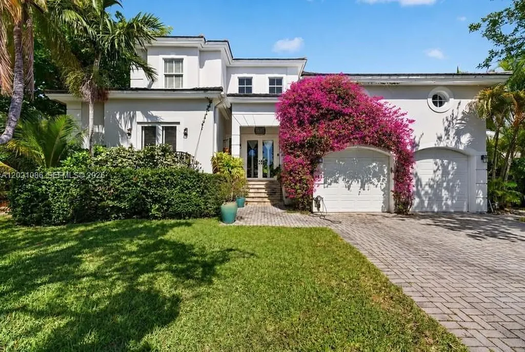 442 Ridgewood Road Key Biscayne FL 33149