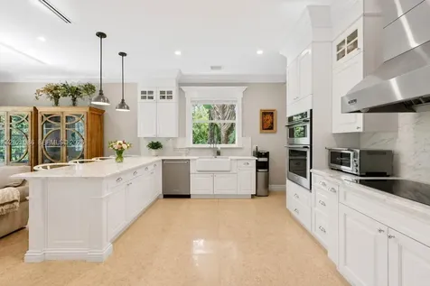 442 Ridgewood Road Key Biscayne FL 33149