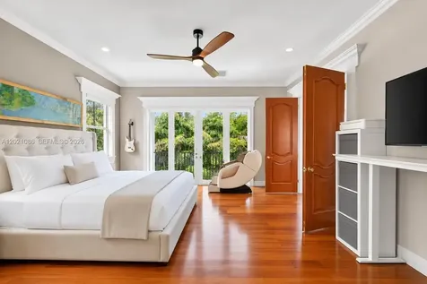 442 Ridgewood Road Key Biscayne FL 33149