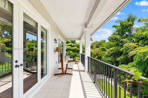 442 Ridgewood Road Key Biscayne FL 33149