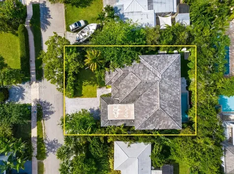 442 Ridgewood Road Key Biscayne FL 33149