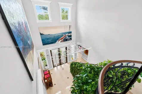 442 Ridgewood Road Key Biscayne FL 33149