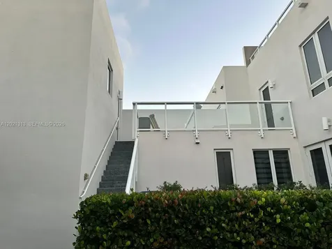 6369 NW 104th Path Doral FL 33178
