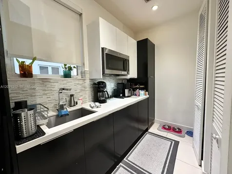 6369 NW 104th Path Doral FL 33178