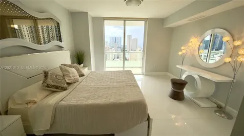 50 Biscayne Boulevard Miami FL 33132
