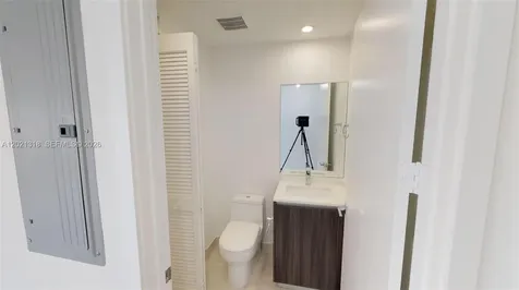 488 NE 18th Street Miami FL 33132