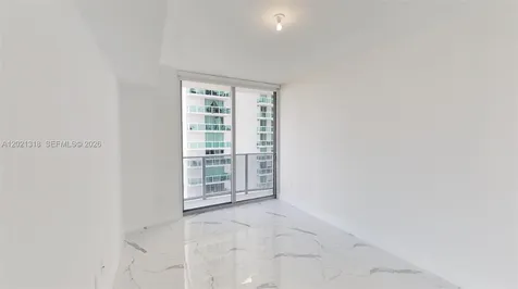 488 NE 18th Street Miami FL 33132