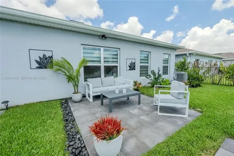 215 Raspberry Road Fort Pierce FL 34981