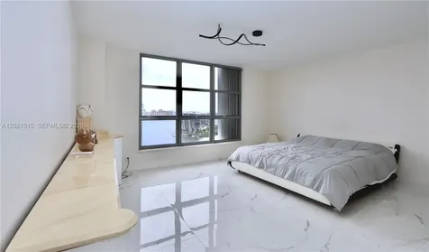3530 Mystic Pointe Drive Aventura FL 33180