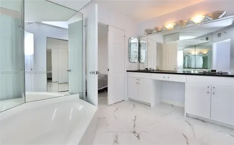 3530 Mystic Pointe Drive Aventura FL 33180