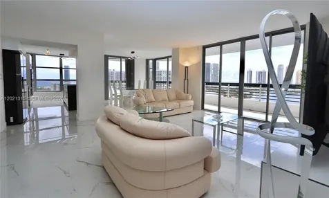 3530 Mystic Pointe Drive Aventura FL 33180