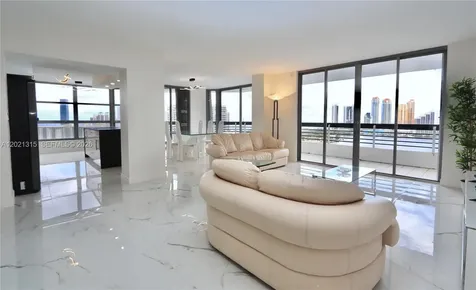 3530 Mystic Pointe Drive Aventura FL 33180