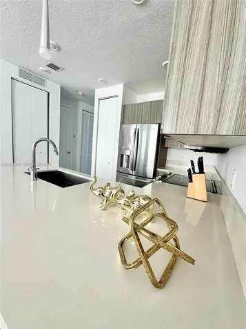 6401 NW 103rd Place Doral FL 33178