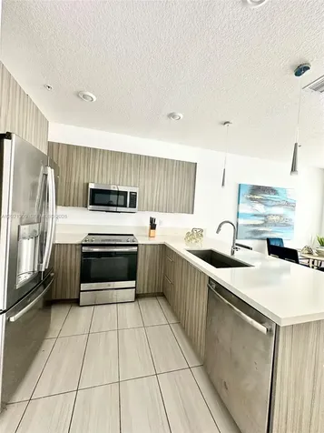 6401 NW 103rd Place Doral FL 33178