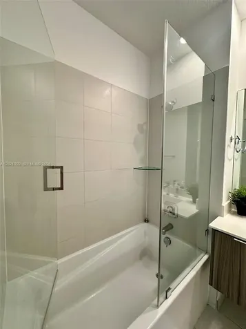 6401 NW 103rd Place Doral FL 33178