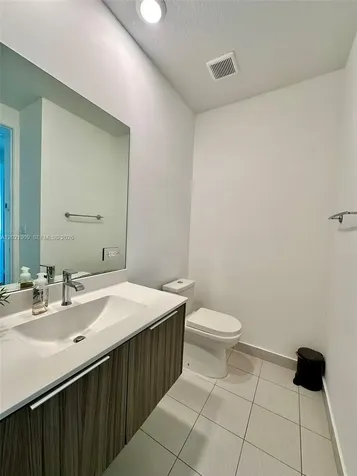6401 NW 103rd Place Doral FL 33178
