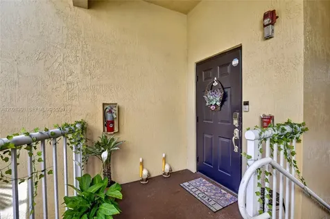 120 Jacaranda Country Club Drive Plantation FL 33324
