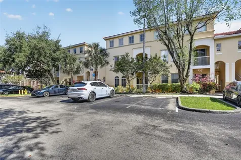 120 Jacaranda Country Club Drive Plantation FL 33324