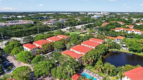 120 Jacaranda Country Club Drive Plantation FL 33324