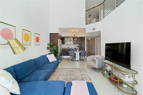 41 SE 5th Street Miami FL 33131