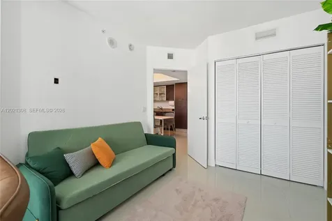 41 SE 5th Street Miami FL 33131