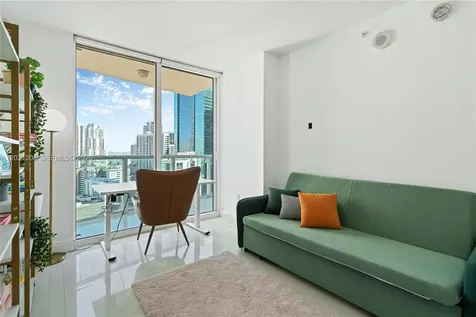 41 SE 5th Street Miami FL 33131