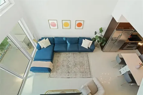 41 SE 5th Street Miami FL 33131