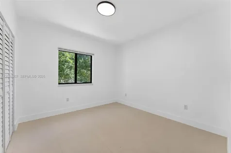 1895 NW 47th Terrace Miami FL 33142