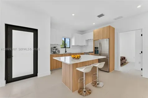 1895 NW 47th Terrace Miami FL 33142