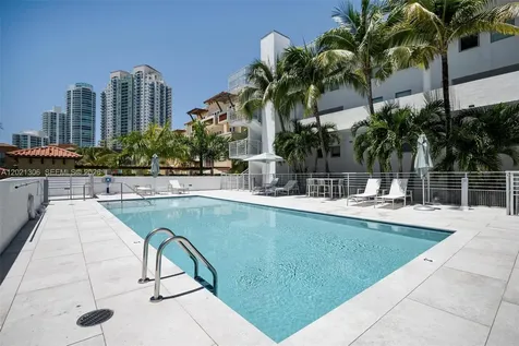 245 Michigan Avenue Miami Beach FL 33139