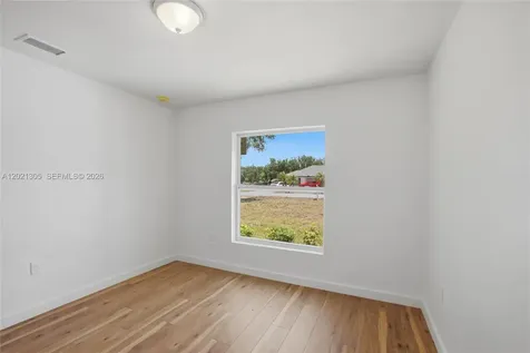 2031 W Myakka Road Avon Park FL 33825