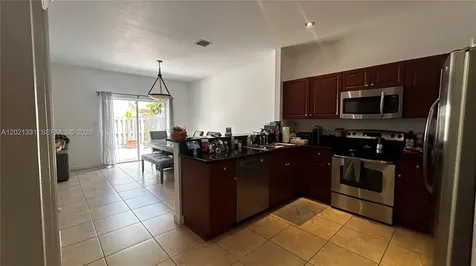 22393 SW 89th Place Cutler Bay FL 33190