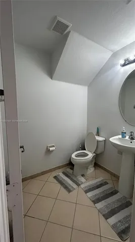 22393 SW 89th Place Cutler Bay FL 33190