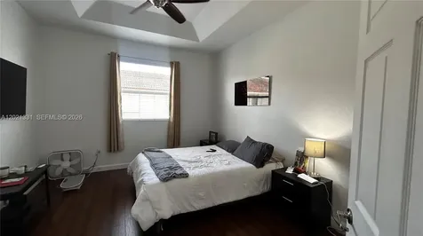 22393 SW 89th Place Cutler Bay FL 33190